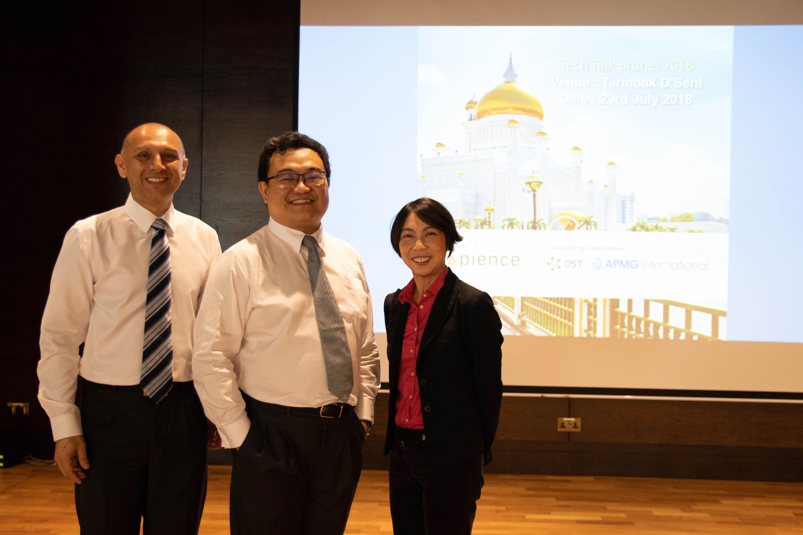 About Us - Expanding Image 2